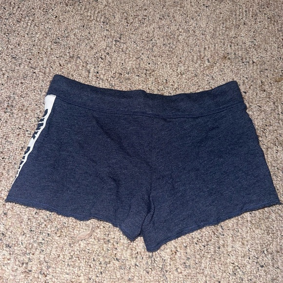 VS PINK shorts - Picture 2 of 3